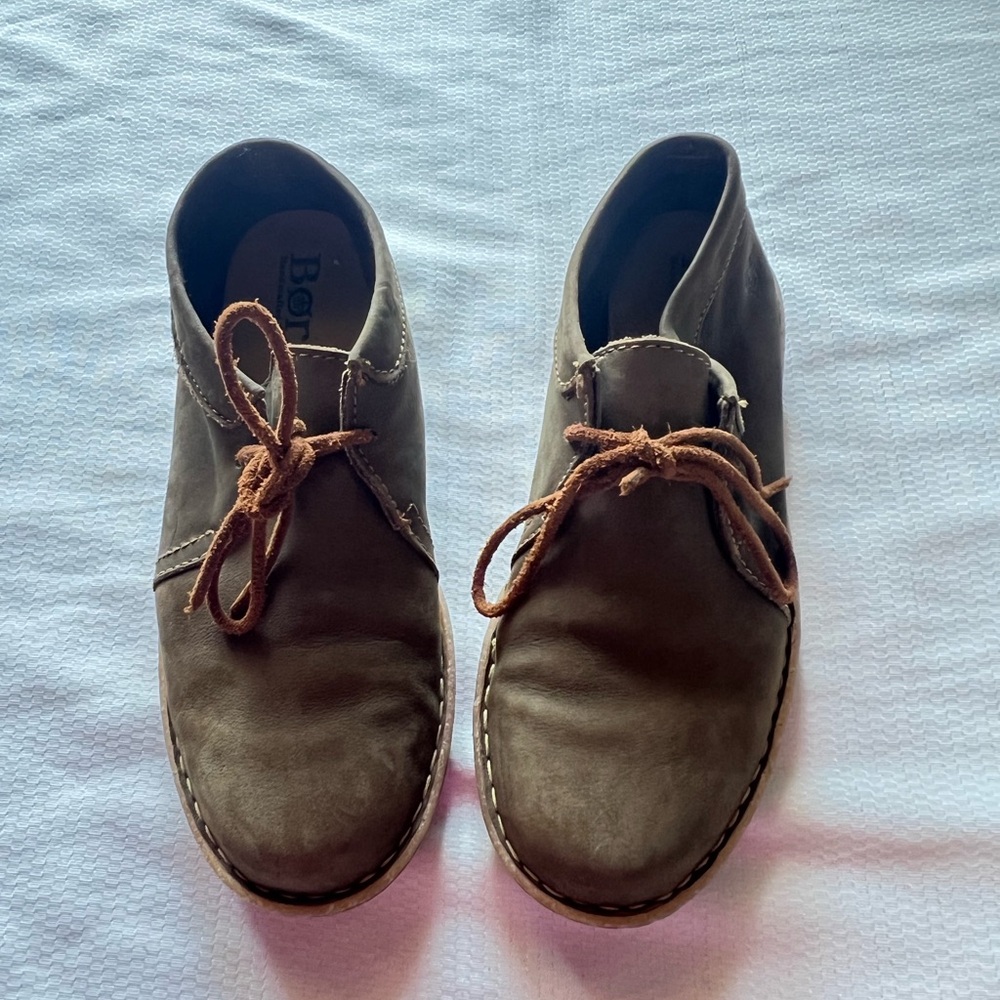 Born Green Tan Shoes - Picture 8 of 12